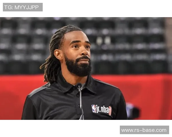 迈克康利的职业生涯回顾与未来展望：从灰熊到爵士的篮球之路